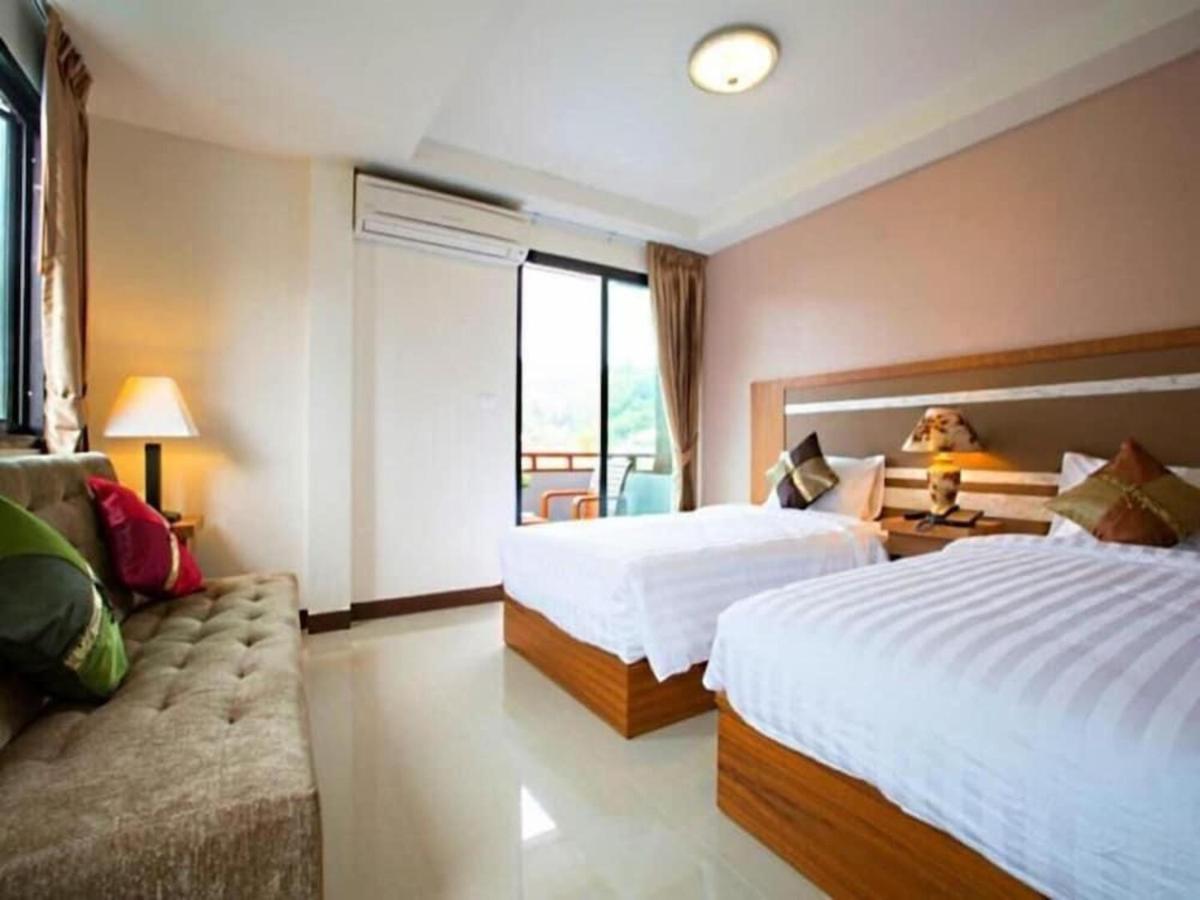 Patong V Hotel Экстерьер фото